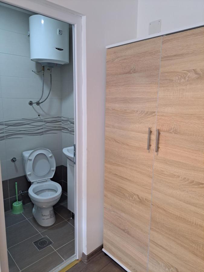 Apartments Neyla ซาราเยโว ภายนอก รูปภาพ